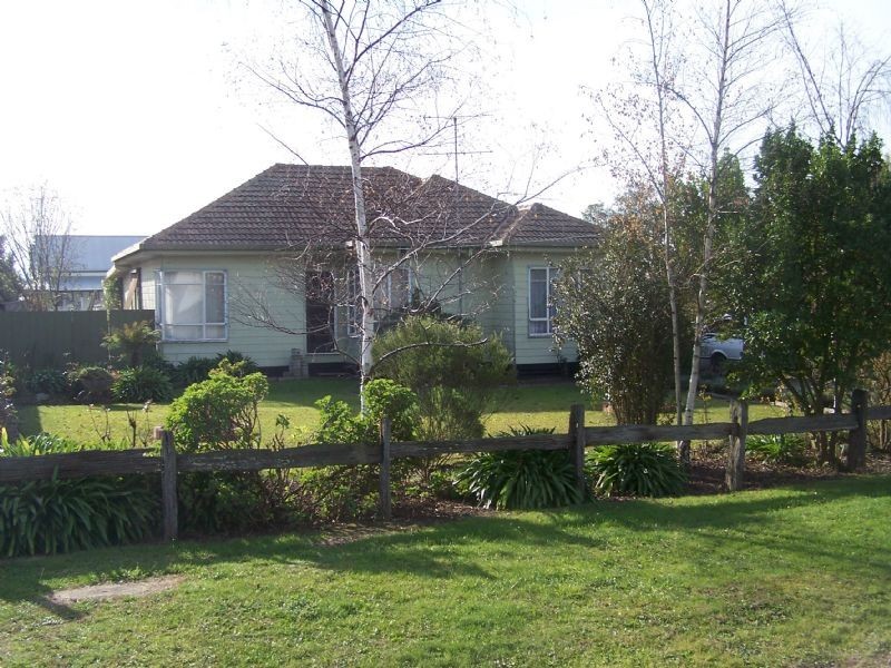 98 Contour Road, Trafalgar VIC 3824