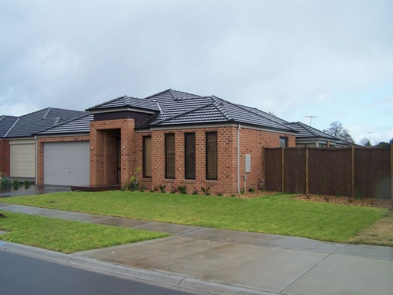33 Hardy Drive, Trafalgar VIC 3824
