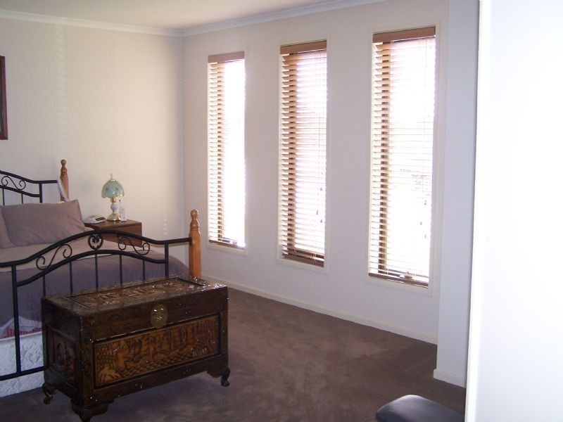 33 Hardy Drive, Trafalgar VIC 3824