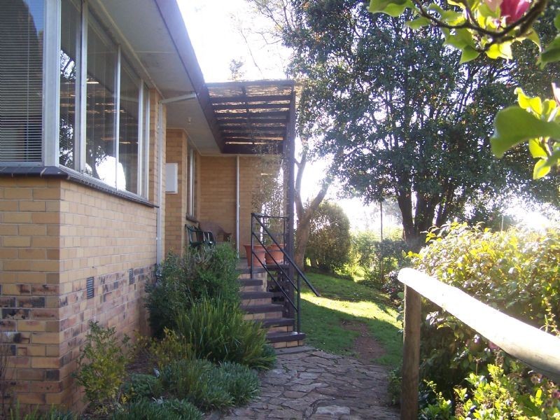 8 Slatters Road, Trafalgar VIC 3824