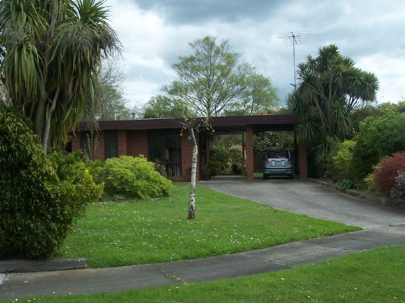 6 Murray Court, Trafalgar VIC 3824