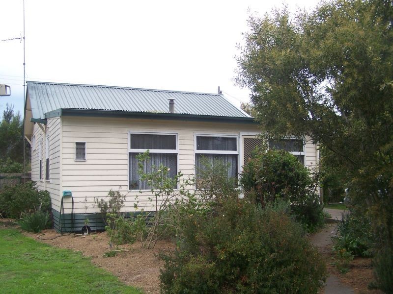 4 Waterloo Road, Trafalgar VIC 3824