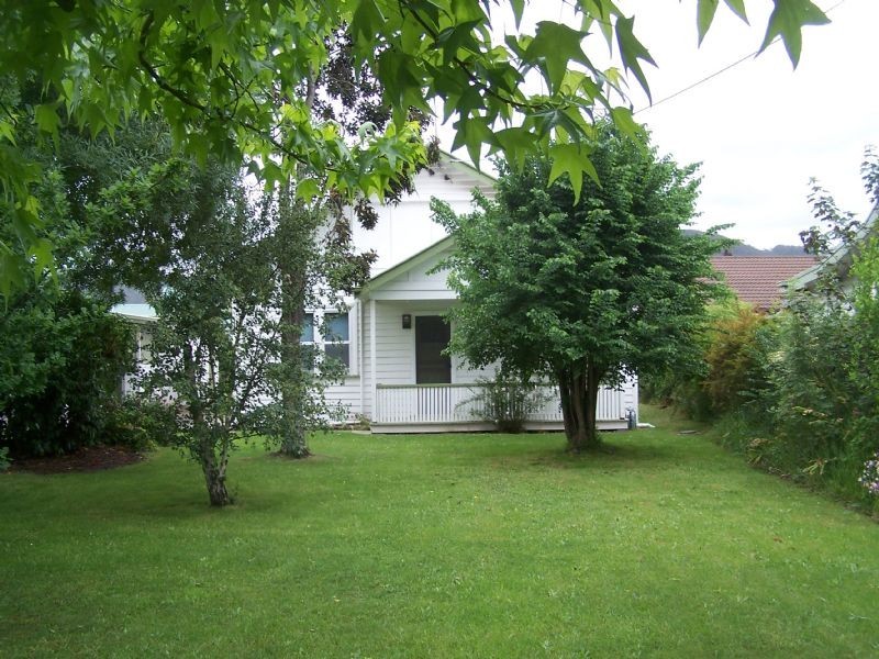 27 Princes Highway, Trafalgar VIC 3824
