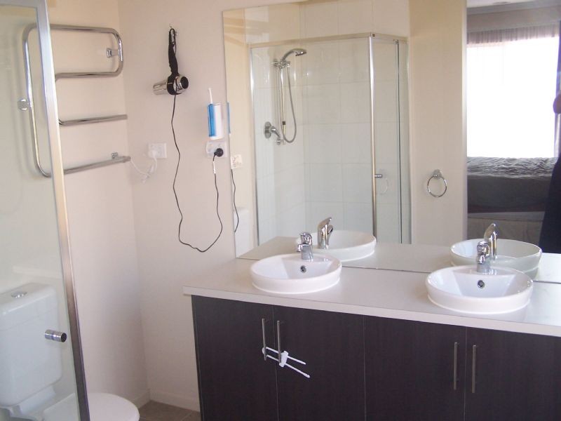 20 Vincent Boulevard, Trafalgar VIC 3824