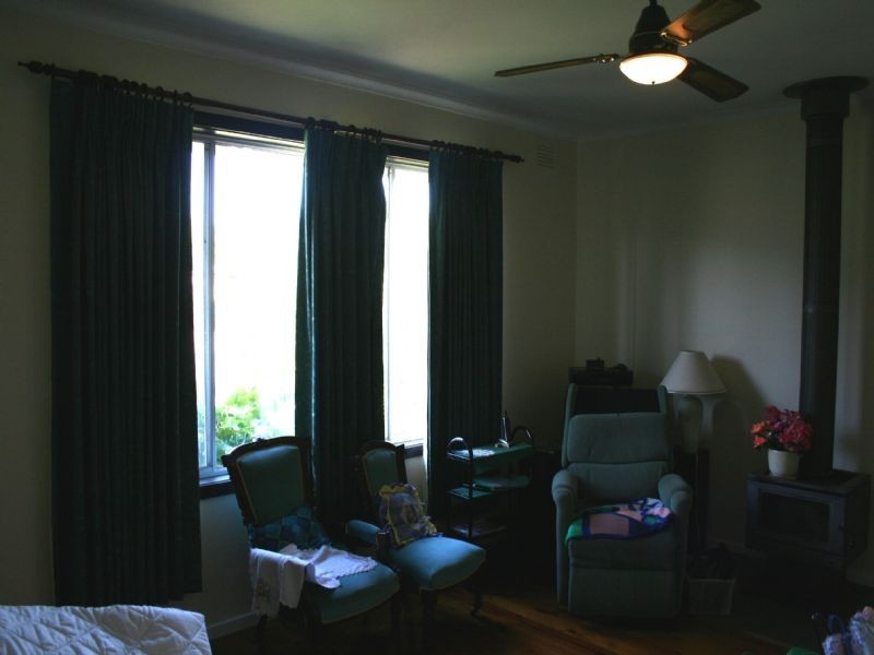 52 School Road, Trafalgar VIC 3824