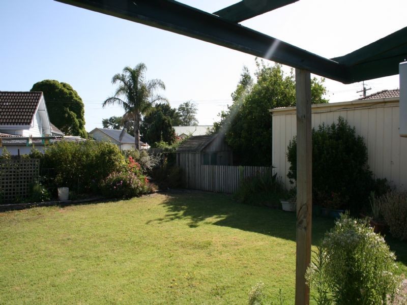 52 School Road, Trafalgar VIC 3824