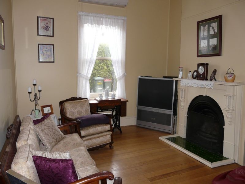 56 School Road, Trafalgar VIC 3824