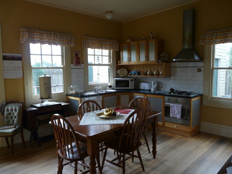 56 School Road, Trafalgar VIC 3824