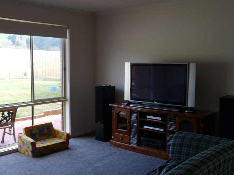 44 Vincent Boulevard, Trafalgar VIC 3824