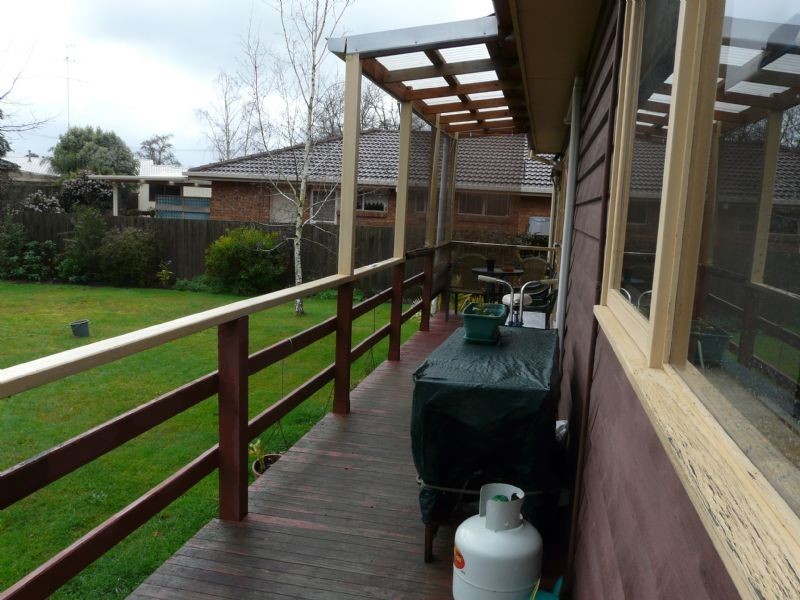 13 Centenary Drive, Trafalgar VIC 3824