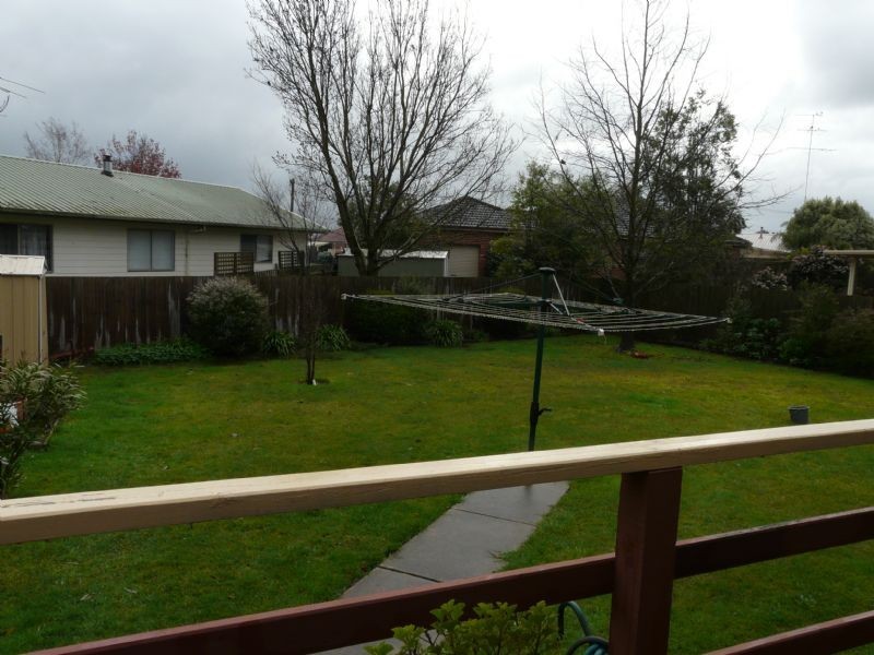 13 Centenary Drive, Trafalgar VIC 3824