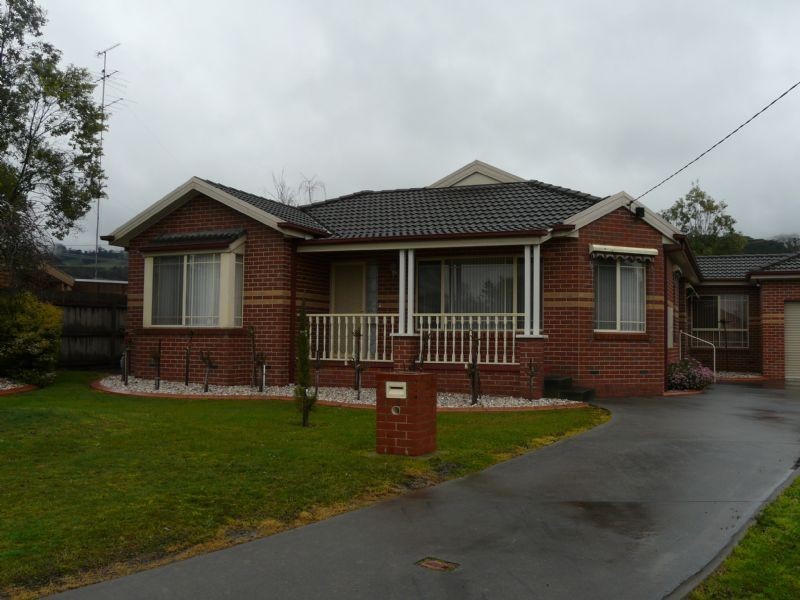 12 Page Court, Trafalgar VIC 3824