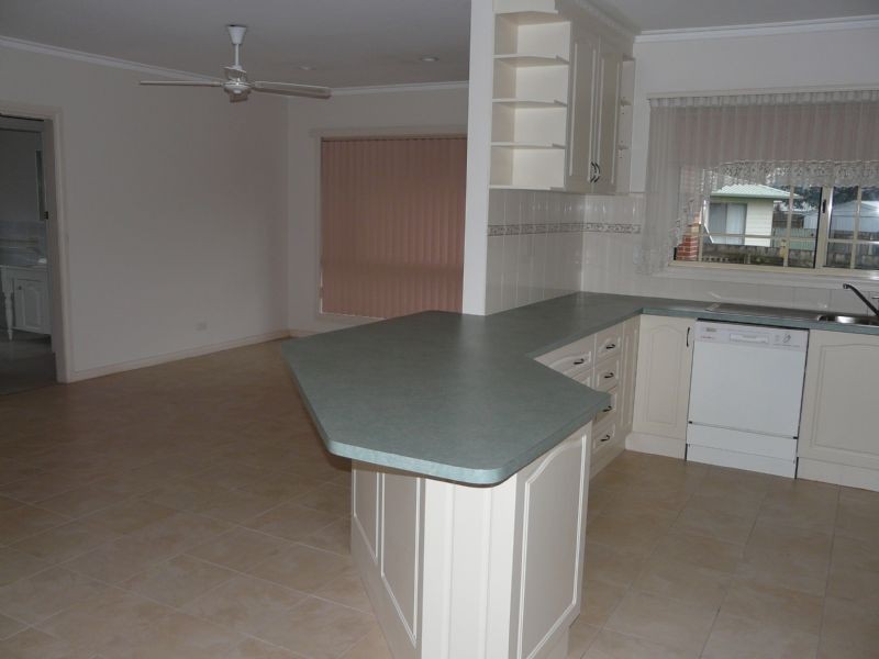 12 Page Court, Trafalgar VIC 3824