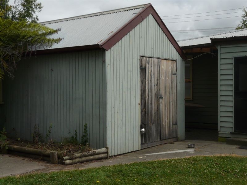13 Kitchener Street, Trafalgar VIC 3824