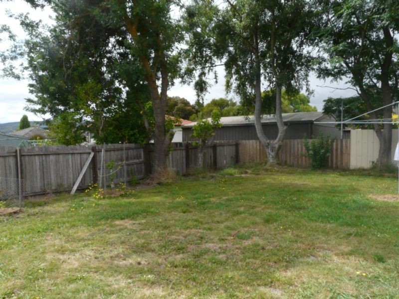 13 Kitchener Street, Trafalgar VIC 3824