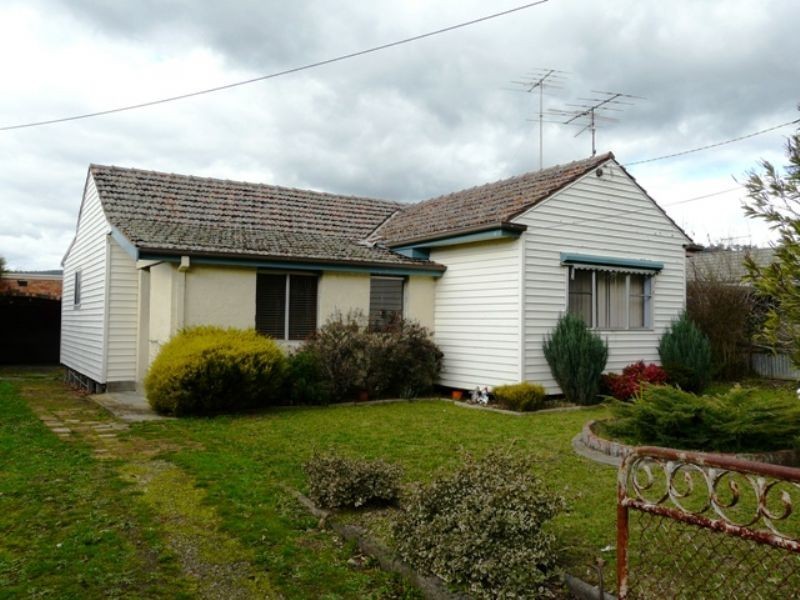 42 Summerlea Street, Trafalgar VIC 3824