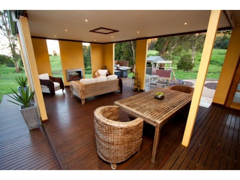 135 Melaleuca Drive, Trafalgar East VIC 3824