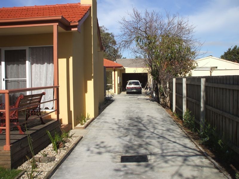 2/32 Fairway Street, Frankston VIC 3199