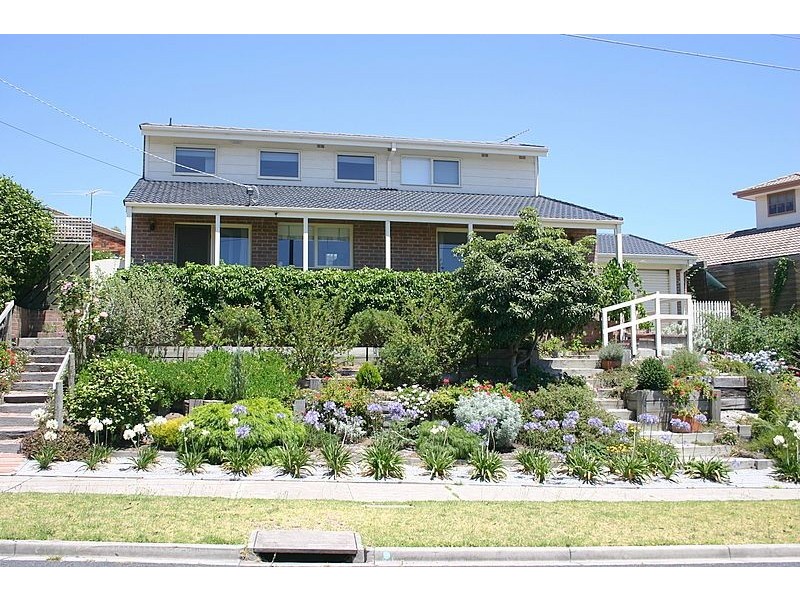 36 Bangor Drive, Frankston VIC 3199