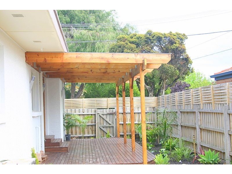 2 Barry Street, Seaford VIC 3198