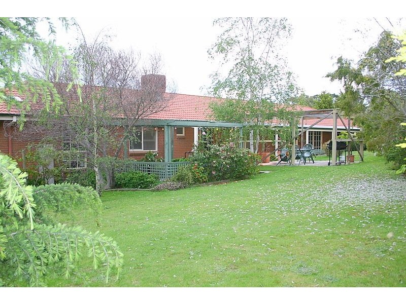 1 Taroona Close, Mount Eliza VIC 3930