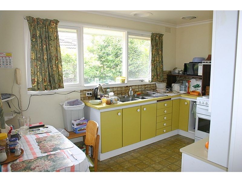 5 Heath Aveune, Frankston VIC 3199