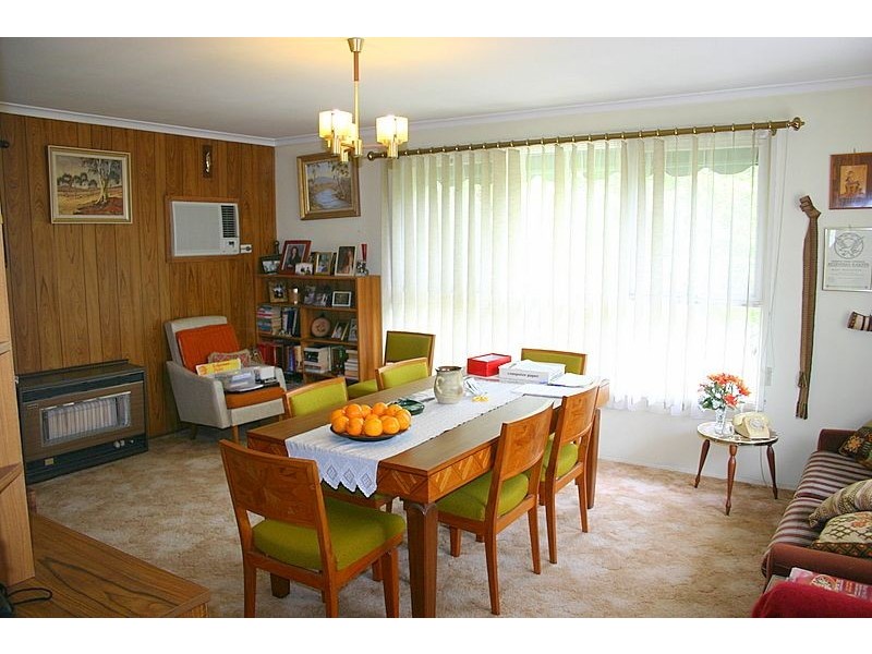 5 Heath Aveune, Frankston VIC 3199