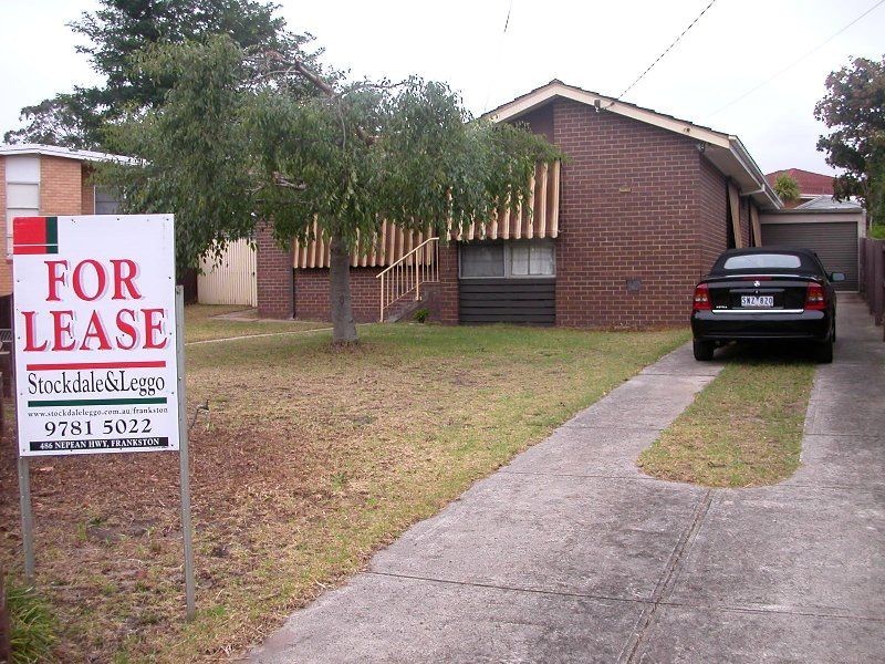 10 Golden Court, Frankston North VIC 3200