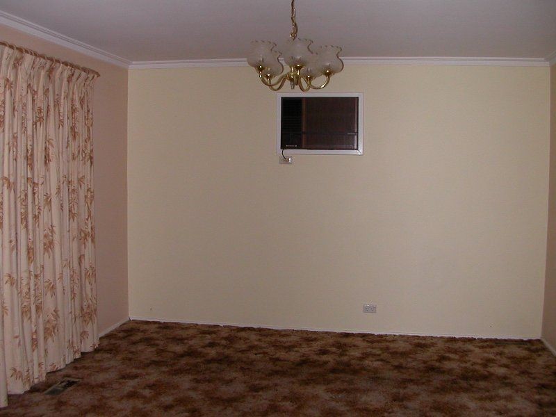 10 Golden Court, Frankston North VIC 3200