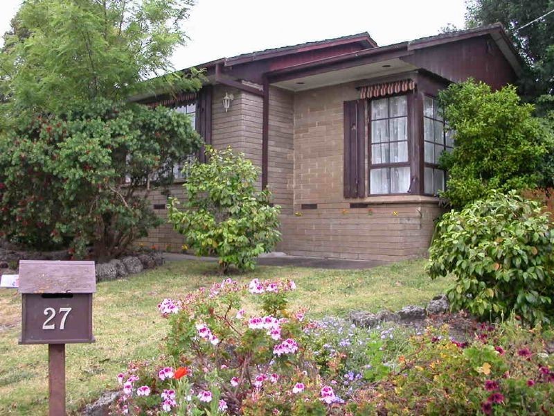 27 GRETANA, Frankston VIC 3199