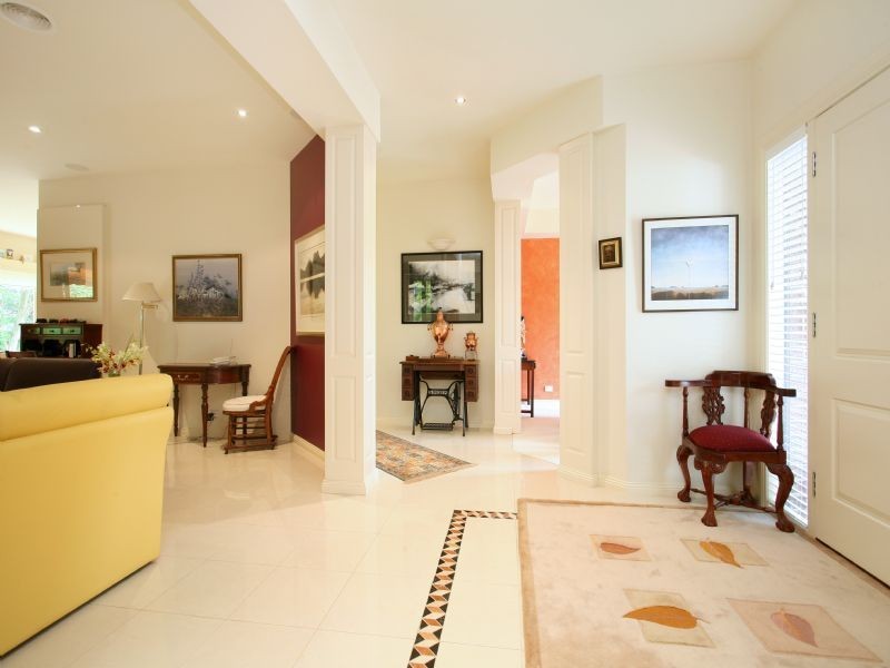 1 Sweet Fern Dell, Frankston South VIC 3199