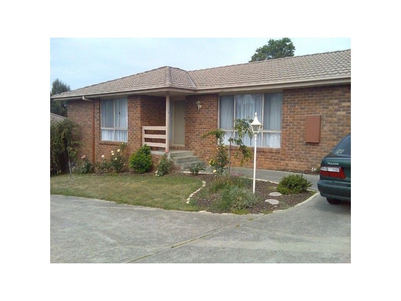 4/15-17 Michaela Court, Langwarrin VIC 3910