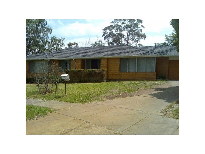 3 Troon Place, Frankston VIC 3199