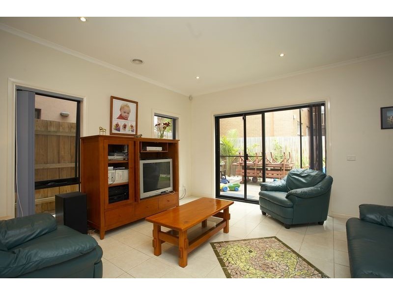 3/284-285 Nepean Highway, Seaford VIC 3198