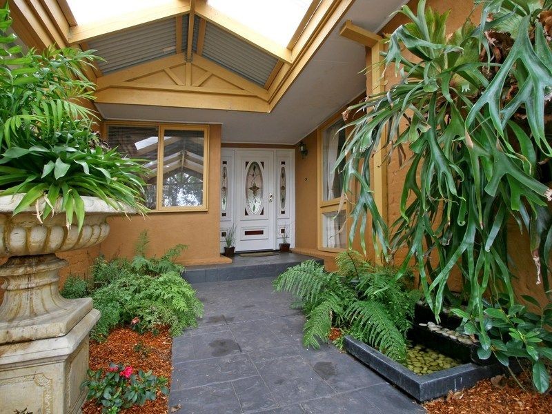 2 Hume Court, Frankston South VIC 3199