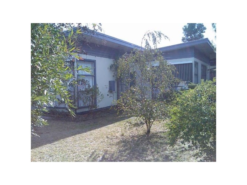 23 Gairloch Drive, Frankston VIC 3199