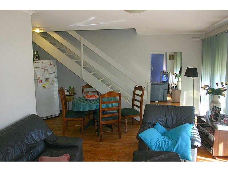 17 Inglenook Crescent, Frankston VIC 3199