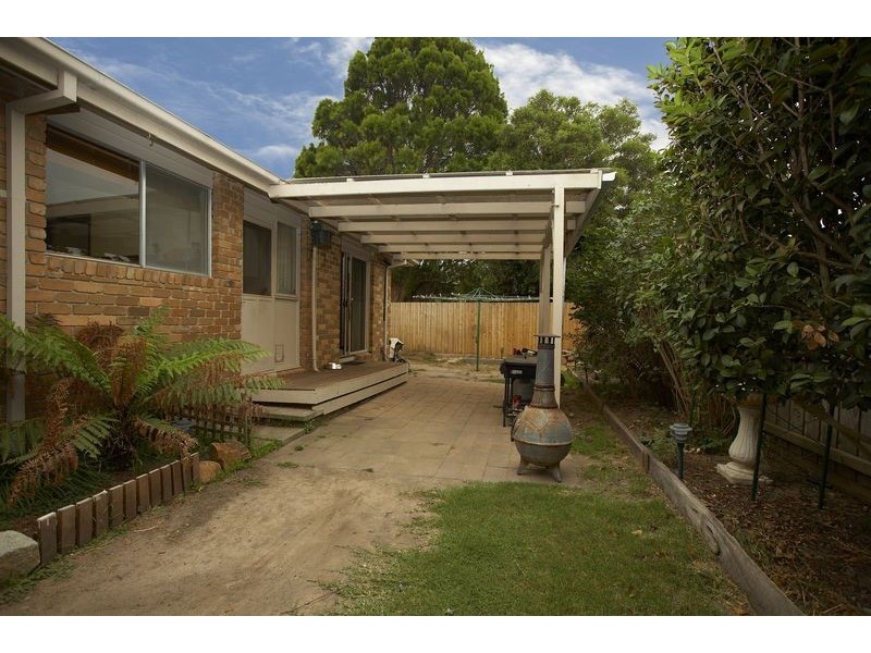 19 Escabon Grove, Frankston VIC 3199