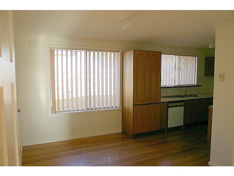 21 Inglenook Crescent, Frankston VIC 3199