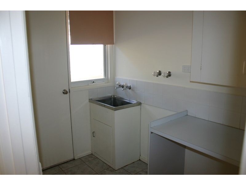 21 Inglenook Crescent, Frankston VIC 3199