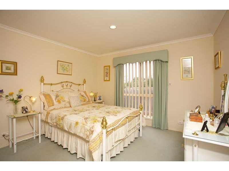 4/12 Screen Street, Frankston VIC 3199