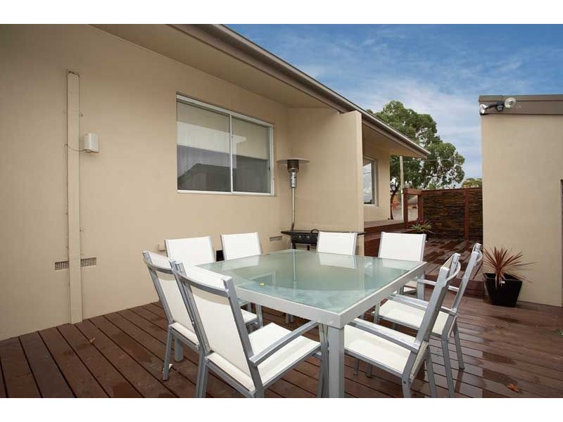 100 Grimwade Crescent, Frankston VIC 3199