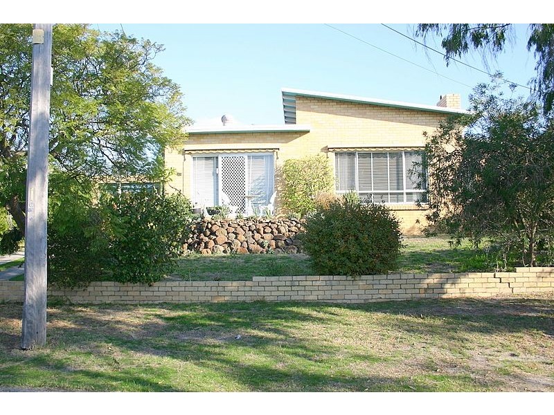 173 Cranbourne Rd, Frankston VIC 3199