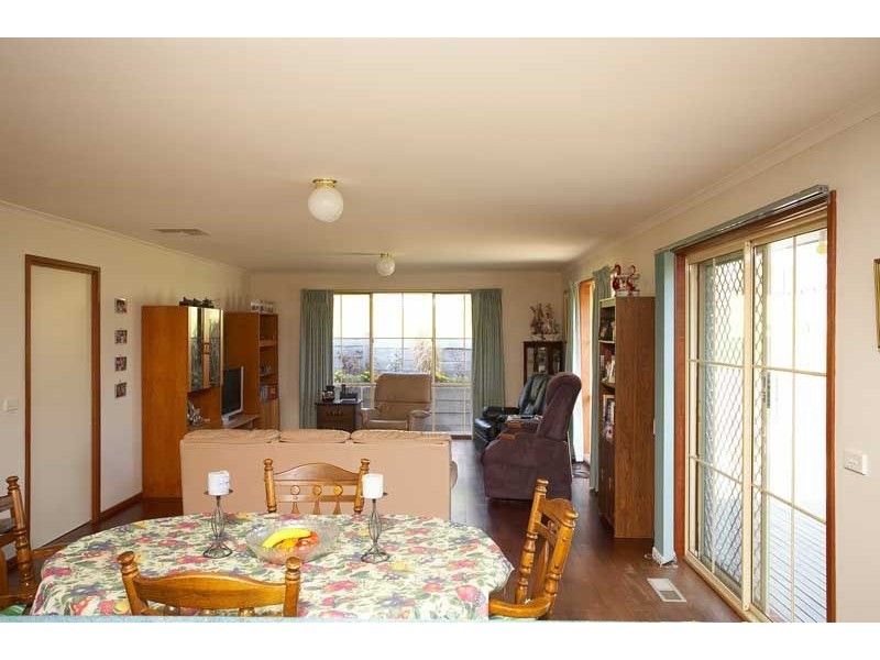 44 Fingal Drive, Frankston VIC 3199