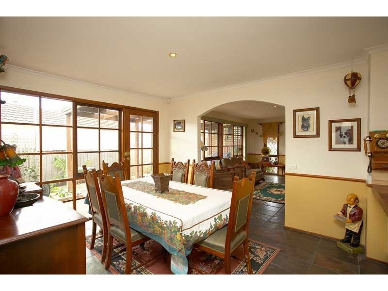 5 Ballymore Court, Frankston VIC 3199