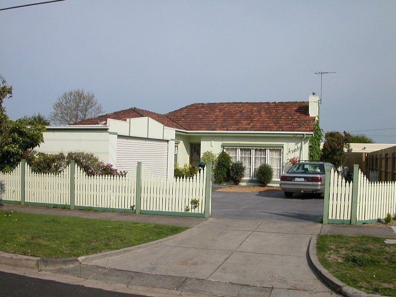 11 Finlay Street, Frankston VIC 3199