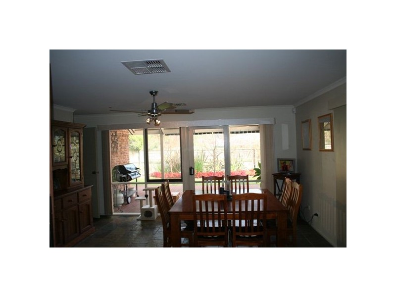 2 Villosa Close, Langwarrin VIC 3910