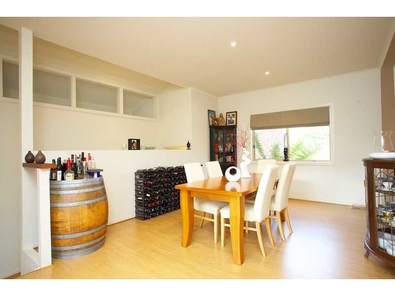 8 Tindal Court, Frankston South VIC 3199