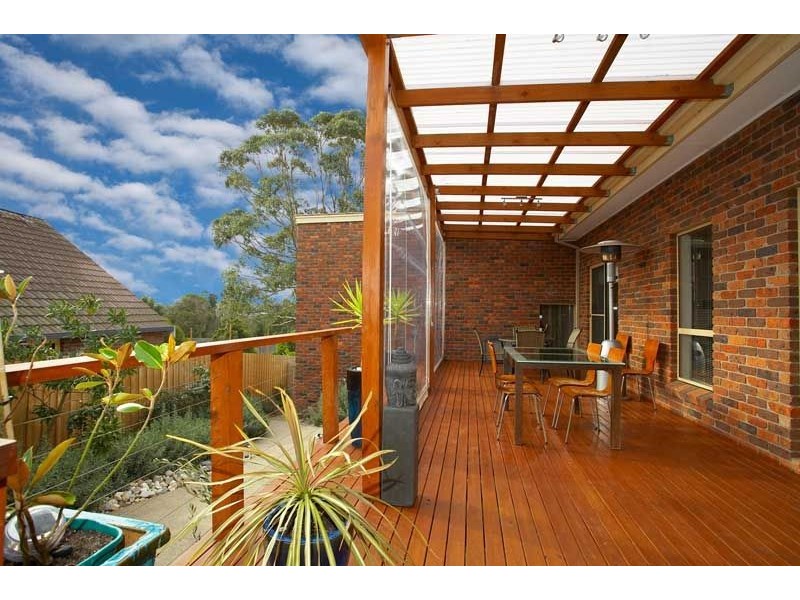 8 Tindal Court, Frankston South VIC 3199