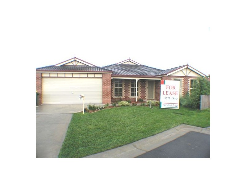 5 Norval Place, Langwarrin VIC 3910
